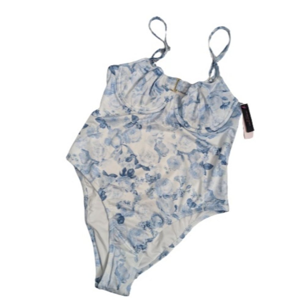 Victoria's Secret Essential Wicked One-Piece Swimsuit L